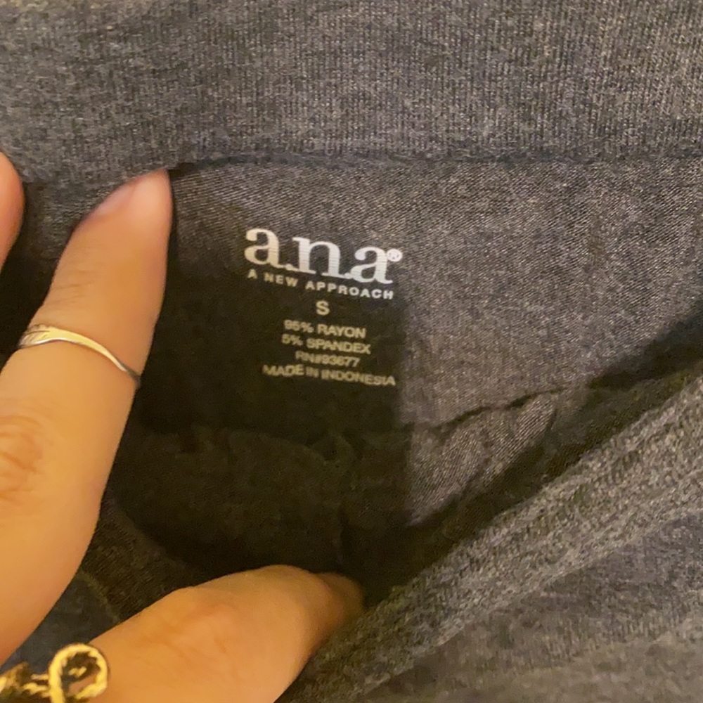 3/$15 SALE Maxi Skirt - Picture 4 of 6